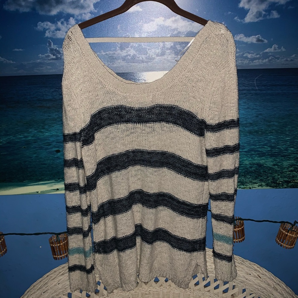 Sweater - Picture 2 of 2